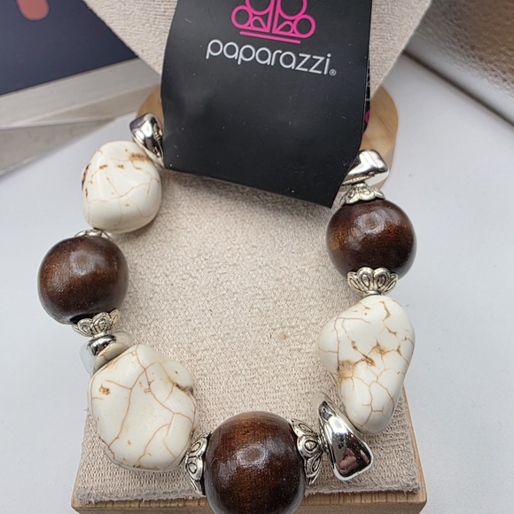 paparazzi Jewelry - Paparazzi White and Brown Beaded Bracelet (506)